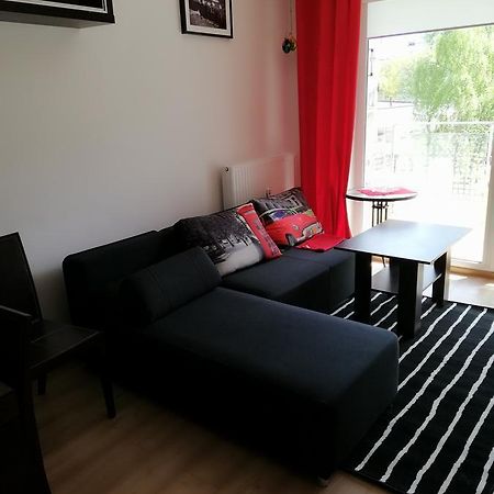 コウォブジェクKarmazynowy Apartament Nad Morzemアパートメント エクステリア 写真
