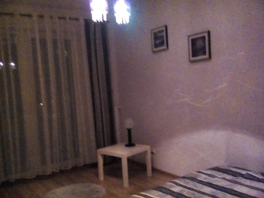 コウォブジェクKarmazynowy Apartament Nad Morzemアパートメント エクステリア 写真