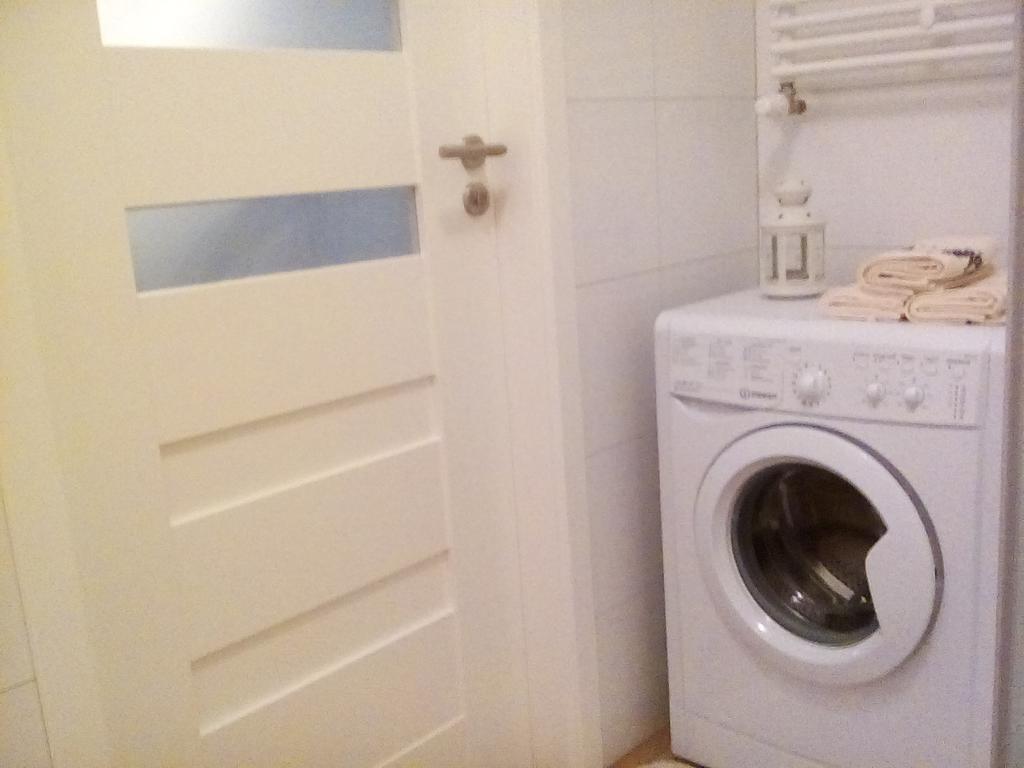コウォブジェクKarmazynowy Apartament Nad Morzemアパートメント エクステリア 写真