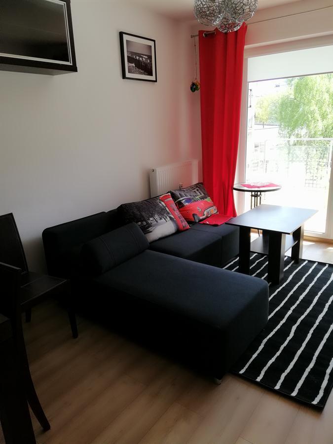コウォブジェクKarmazynowy Apartament Nad Morzemアパートメント エクステリア 写真
